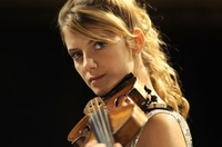 Mélanie Laurent devient cantatrice.