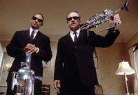 Le retour des hommes en noir