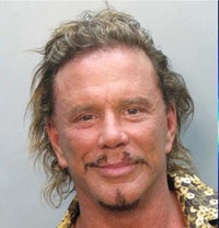 Mickey Rourke est Gengis Khan