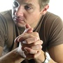 Jeremy Renner entre deux feux