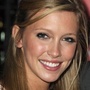 Katie Cassidy arrive dans Gossip Girl