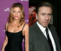 Tricia Helfer rejoint Lie to me
