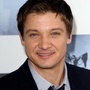 Jeremy Renner pour le remake de New York 1997 ?