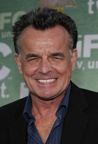 Ray Wise rejoint les X-men First Class