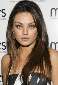 Mila Kunis rejoint Mark Wahlberg pour la comédie Ted