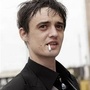 Charlotte Gainsbourg et Peter Doherty en tournage