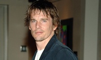 Ethan Hawke rejoint Total Recall