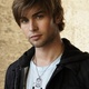 Liaison compliquée pour Chace Crawford et Katie Holmes