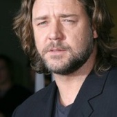Russell Crowe serait le nouveau Robocop ?!