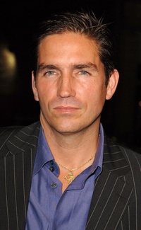 Jim Caviezel sera dans The Tomb.