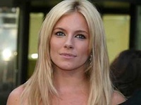 Marianne sera Sienna Miller