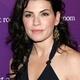 Julianna Margulies redevient infirmière dans Stand up Guys !