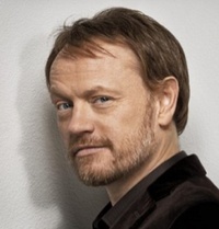 Jared Harris professeur pour la Hammer