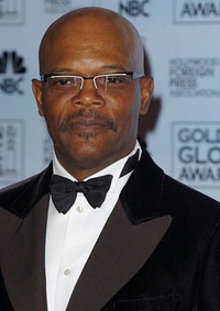 Samuel Lee Jackson dans Robocop (remake)