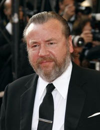 Ray Winstone face à Russell Crowe dans Noé ?!