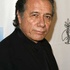 Edward James Olmos dans Two Guns