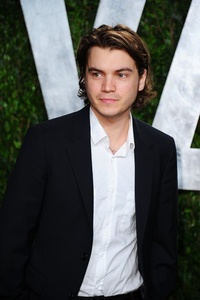 Emile Hirsch, navy seal pour Peter Berg ?!