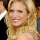 Brittany Snow change d'heure