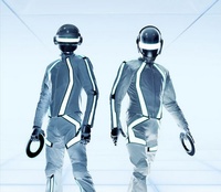 Tron 3 : Le come-back de Garrett Hedlund et peut-être de Daft Punk 
