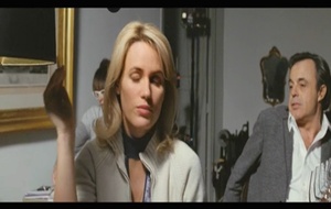 Holiday  Teaser 1 VF