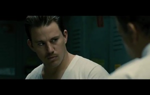 Un flic pour cible  Bande annonce 1 VO