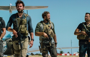 13 Hours  Bande annonce vf