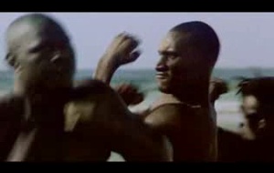 L'appel des arènes  La bande annonce du film L'appel des arènes
