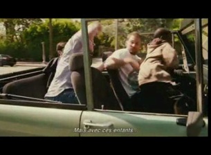 La bande annonce VOST du film Les Grands frères