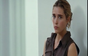 La Blonde aux seins nus  Bande annonce 1